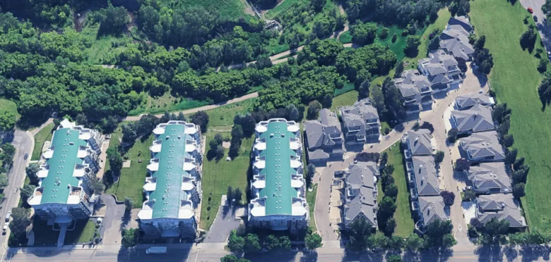 Creekside apartment and townhouse condominium property